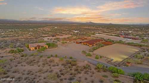 21620 W Buckwheat Ln, Congress, AZ, 85332-1751 | Card Image