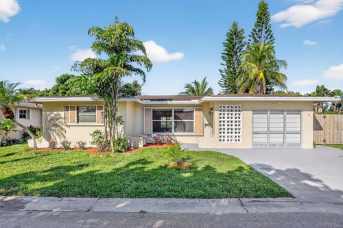 1190 Nw 69th Ave, Margate, FL, 33063-3451 | Card Image