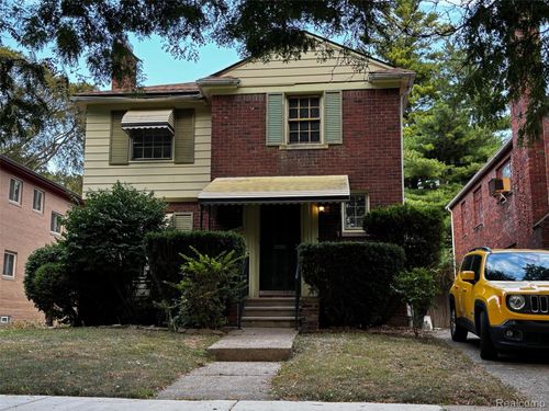 16520 Baylis St, Detroit, MI, 48221-3103 | Card Image