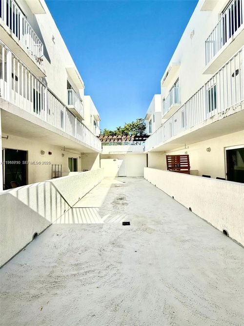 apt-107-630 85th St, Miami Beach, FL, 33141-1179 | Card Image