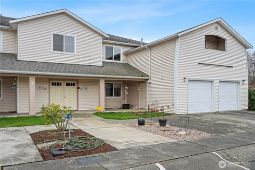 739-739 Cascade Palms Ct, Sedro Woolley, WA, 98284-4383 | Card Image