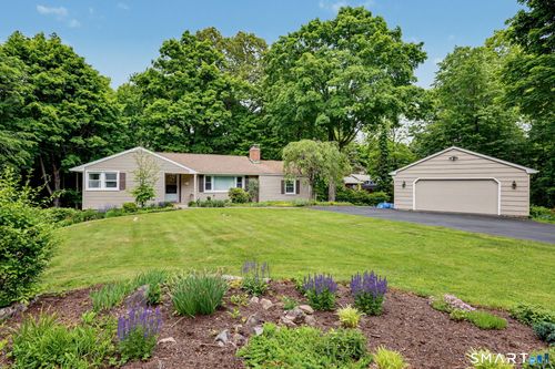 27 Apple Ln, Redding, CT, 06896-2806 | Card Image