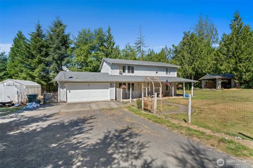 150 126 Allen Rd, Onalaska, WA, 98570-9706 | Card Image