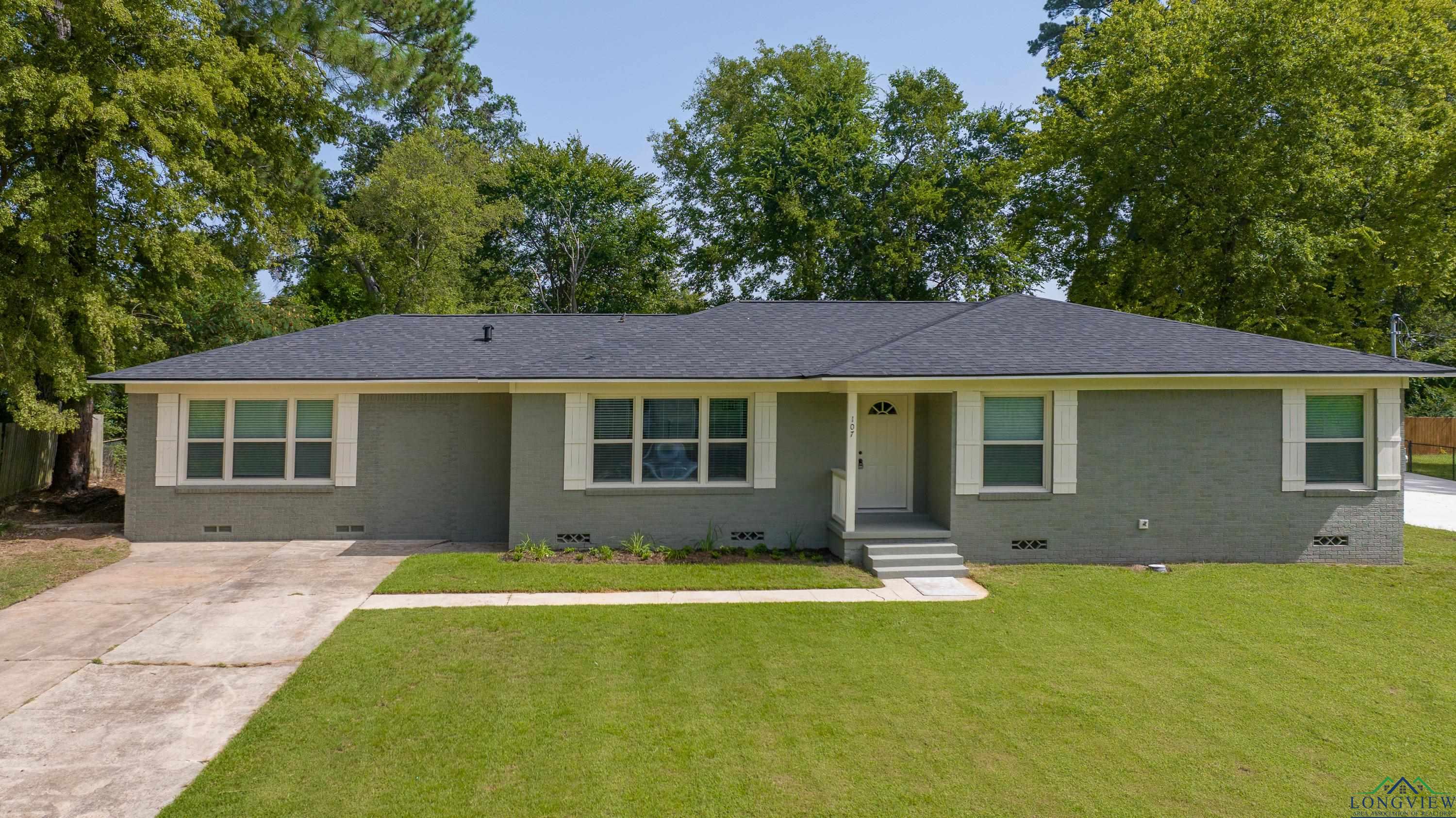 Montclair St, Longview, TX 75601
