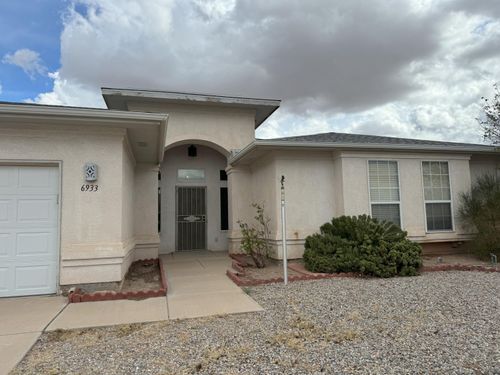 6933 Glen Hills Dr Ne, Rio Rancho, NM, 87144-8664 | Card Image