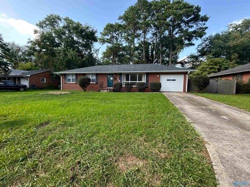 1607 Chapman Ave Ne, Huntsville, AL, 35811-2003 | Card Image
