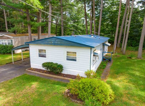 102 Sparrow St, Keene, NH, 03431-1696 | Card Image