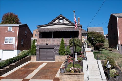 120 Bellanca Ave, Brentwood, PA, 15227-2406 | Card Image