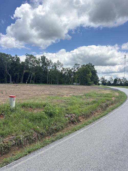 0 Days Rd, LaFayette, TN, 37083 | Card Image