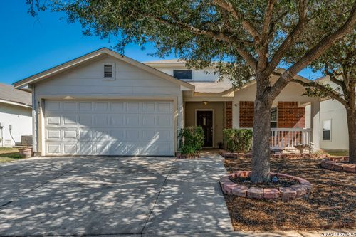 4102 Texas Palm Dr, Converse, TX, 78109-3559 | Card Image