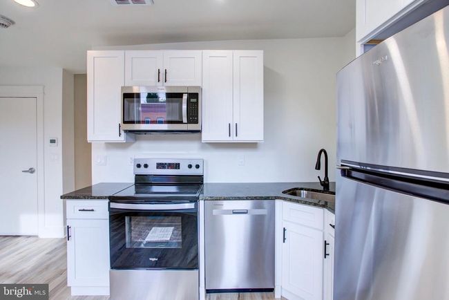3 - 11 E Walnut St, Home with 1 bedrooms, 1 bathrooms and null parking in LANCASTER PA | Image 7