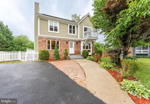 3 Mcfarlin Ct, GERMANTOWN, MD, 20874-1433 | Card Image
