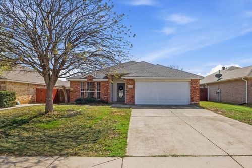 3205 Muleshoe Lane, Fort Worth, TX, 76179 | Card Image