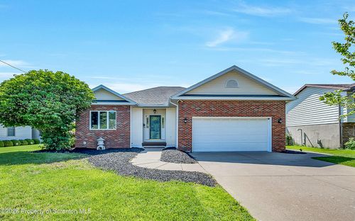 438 1st Street, Blakely, PA, 18447 | Card Image