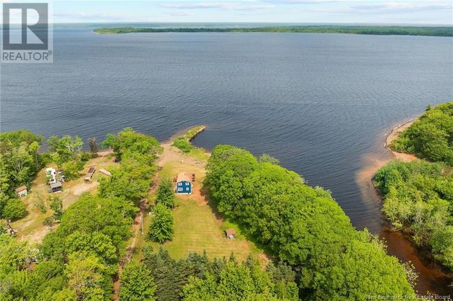 466 Cumberland Point Rd, Home with 4 bedrooms, 2 bathrooms and null parking in Cumberland Bay NB | Image 34