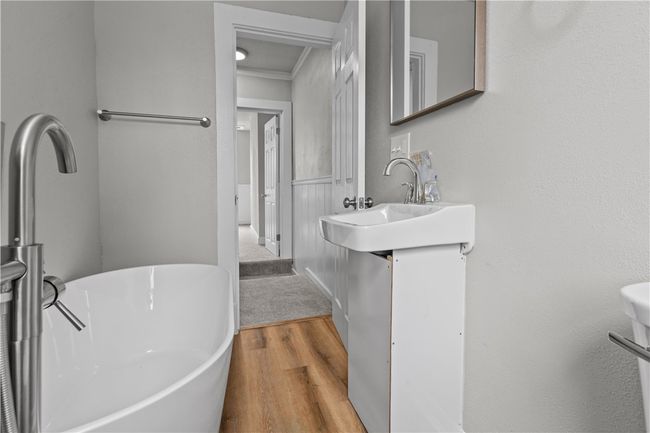 1238 Church Ave, House other with 2 bedrooms, 1 bathrooms and 1 parking in Mc Kees Rocks PA | Image 22