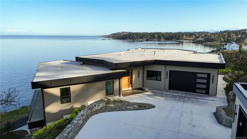 4351 Gordon Head Rd, Victoria, BC, V8N3Y4 | Card Image