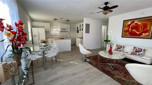 2433 Nw 20th St, Fort Lauderdale, FL, 33311-3408 | Card Image