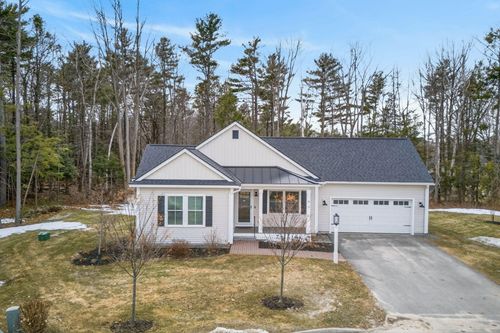 15-24 Maxwell Woods Drive, Cape Elizabeth, ME, 04107 | Card Image