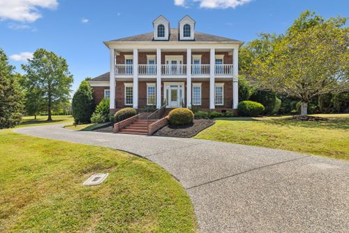 833 Hunters Hill Tr, Old Hickory, TN, 37138 | Card Image