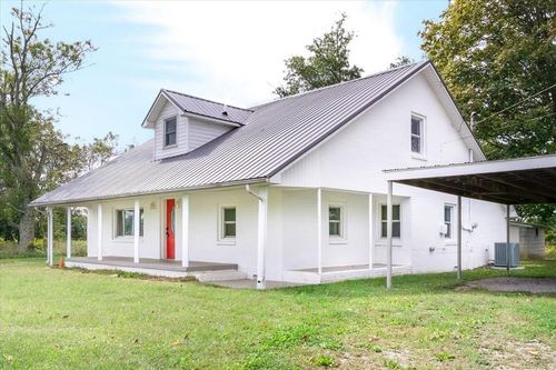 1062 Pleasant Hill Rd, Sparta, TN, 38583-5514 | Card Image