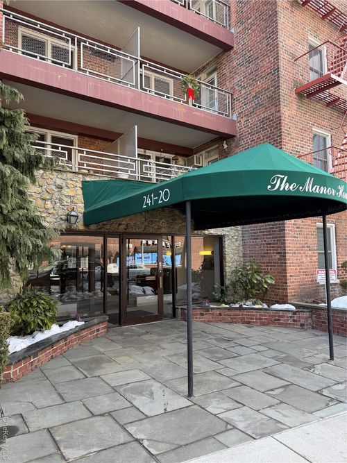 4a-241-20 Northern Blvd, Douglaston, NY, 11362 | Card Image