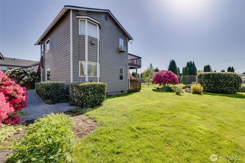 b-807 W Main St, Monroe, WA, 98272-2164 | Card Image