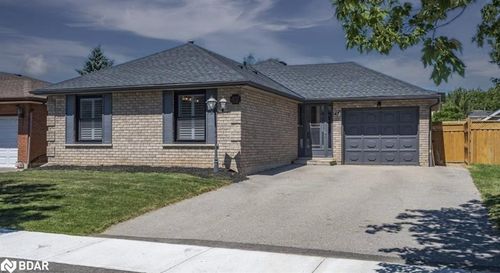 47 Ruffian Rd, Brantford, ON, N3P1R5 | Card Image