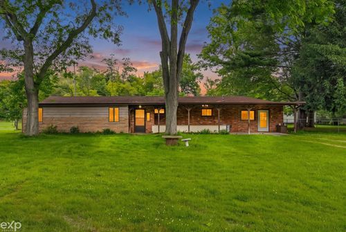 6406 Lapeer Rd, Clyde, MI, 48049-4203 | Card Image