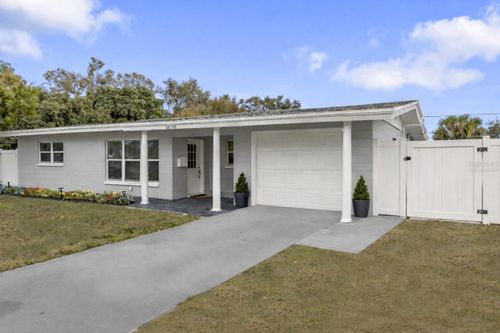 5698 38th Ave N, St Petersburg, FL, 33710-1924 | Card Image