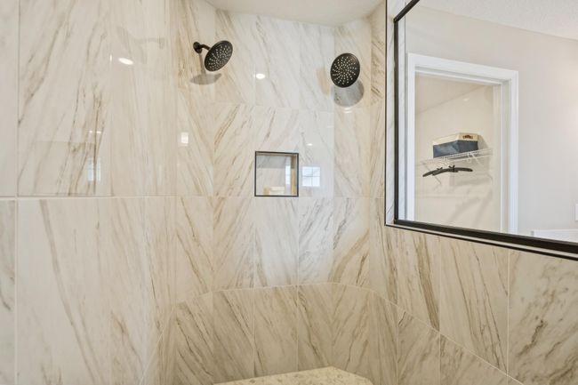 Photo is of the actual model. Stunning serenity shower! | Image 15