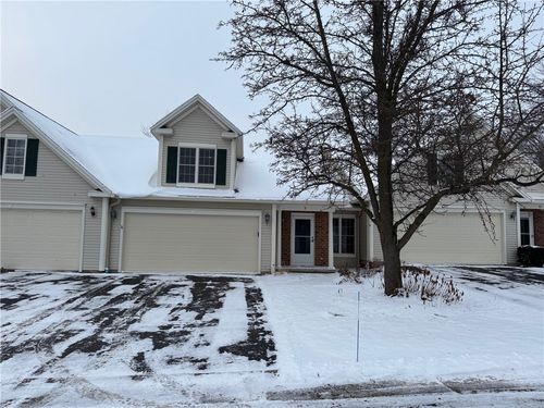 7 Eagle Pine Way, Rochester, NY, 14623-5156 | Card Image