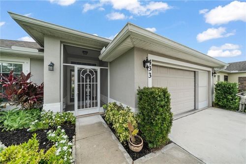 433 Briarcliff Cir, Sebastian, FL, 32958-8696 | Card Image