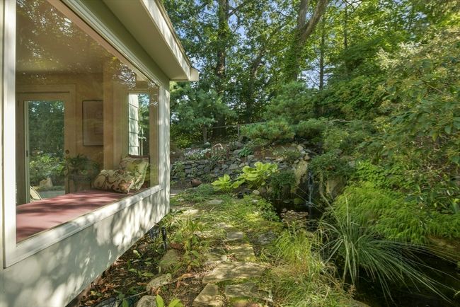 127 Day St, House other with 2 bedrooms, 2 bathrooms and 2 parking in Auburndale MA | Image 18