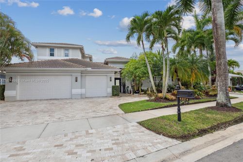 1371 Victoria Isle Dr, Weston, FL, 33327-1319 | Card Image