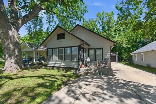 622 W Carr Ave, El Dorado, KS, 67042-2735 | Card Image