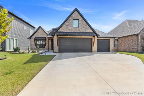 6026 E 127 Street, Bixby, OK, 74008 | Card Image