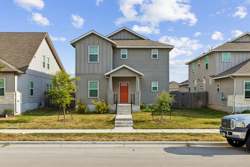 111 Magnolia Ranch Ln, Hutto, TX, 78634-2389 | Card Image