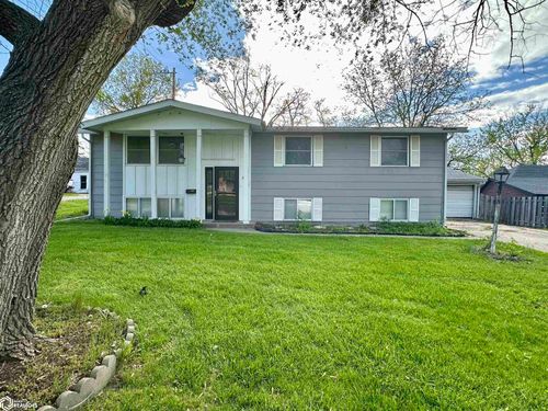 213 S 13th St, Chariton, IA, 50049-1919 | Card Image