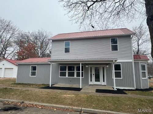 415 S Main St, Farmington, MO, 63640-2204 | Card Image