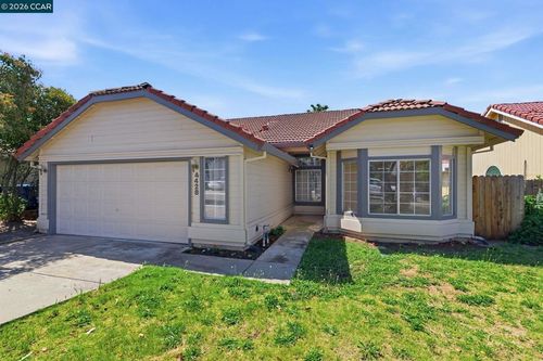 4428 Bacall Ct, Antelope, CA, 95843-6003 | Card Image