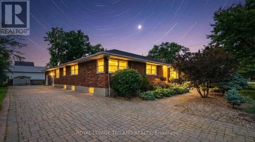 1 Dugald Street, Southwest Middlesex (Appin), ON, N0L1A0 | Card Image