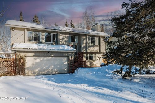 17715 Nitoanya Cir, Eagle River, AK, 99577-8522 | Card Image