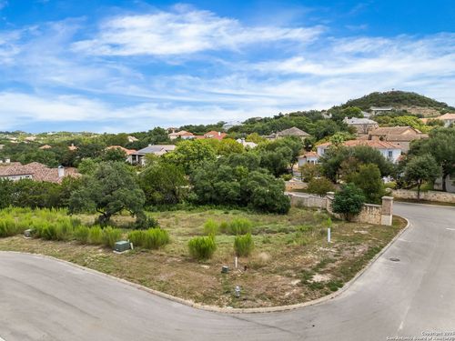 7 Dominion Mdws, San Antonio, TX, 78257-4484 | Card Image