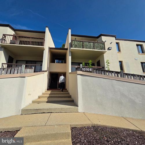 202-3c-10108 Campus Way S, UPPER MARLBORO, MD, 20774-2127 | Card Image