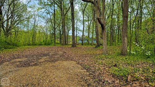 1302 Pratt Cir, Jonesboro, AR, 72405-1886 | Card Image