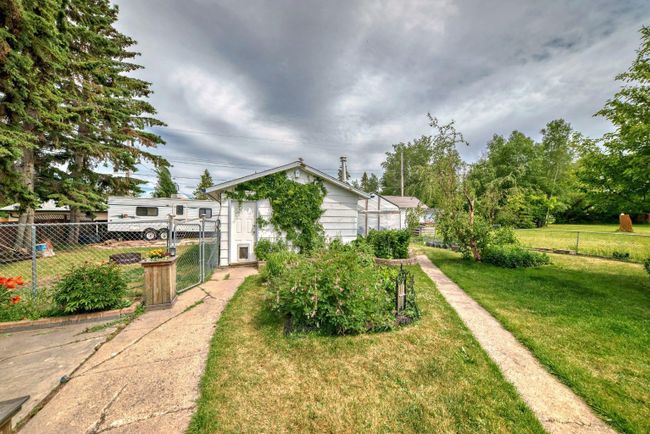 4623 48 Street, House detached with 3 bedrooms, 1 bathrooms and 1 parking in Sylvan Lake AB | Image 17