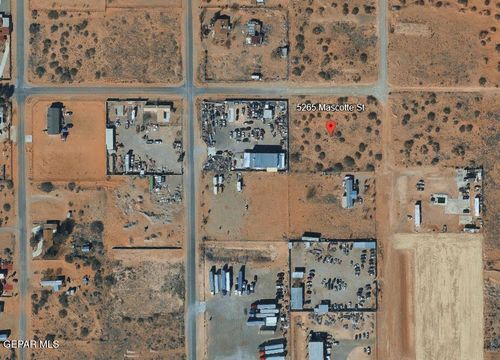 5265 Mascotte St, El Paso, TX, 79938-2253 | Card Image