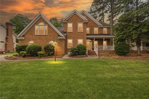 933 Forest Lakes Circle, Chesapeake, VA, 23322 | Card Image