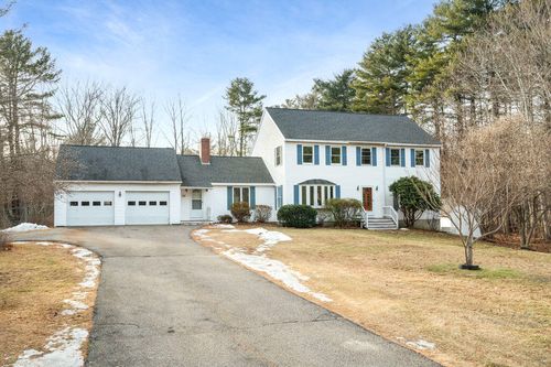 32 Bluestone Lane, York, ME, 03909 | Card Image